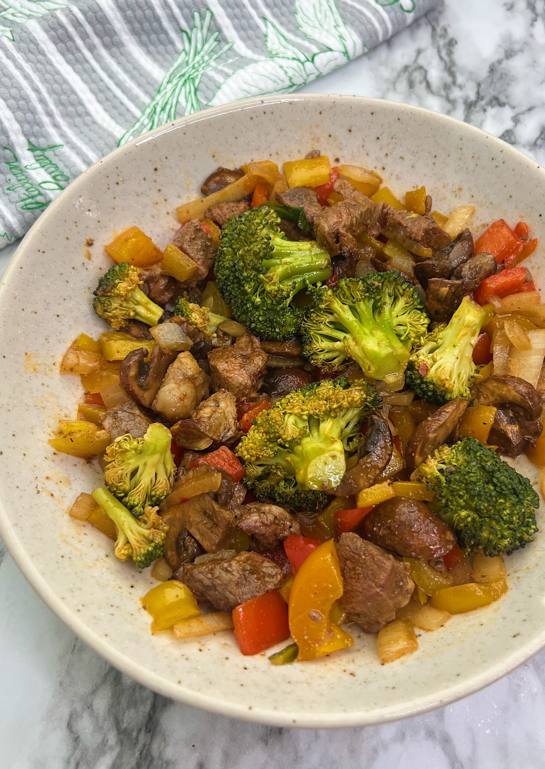 Sheet Pan Steak and Mushroom with Pepper and Broccoli